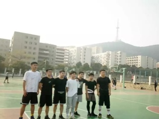 生命科学学院 “迎新杯”篮球赛 圆满举行