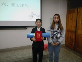 庆国七十，以笔为媒绘出祖国风采——马克思主义学院开展“我为祖国绘蓝图”活动