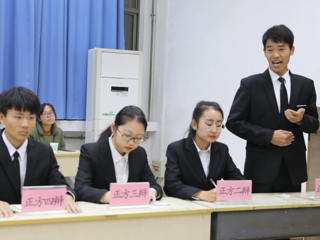 历史文化旅游学院第十九届大学生“友谊杯”辩论赛圆满举行