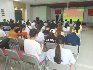 政法学院·特色活动|中国特色社会主义理论研究会模拟人大代表议案大赛