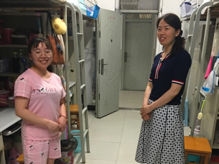 生命科学学院领导深入毕业生宿舍开展文明离校教育