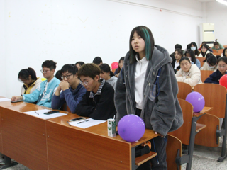 历史文化旅游学院成功举办了“笑唠江湖”系列论坛之四季予你