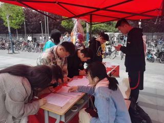 政法学院青援社会工作协会成功举办“重温光辉历史，铸就辉煌青春活动”