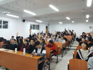 2020级法学专业团支部举办“学党史 颂党魂 立斗志 扬青春”主题党史知识竞赛取得圆满成功