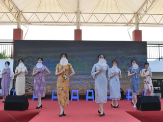 数学科学学院开展第七届礼仪模特大赛