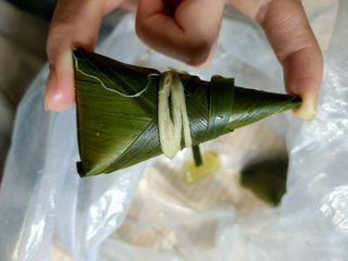 粽叶飘香，共迎端午（文学院）