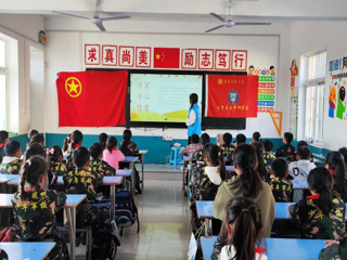 法学院大学生法学研究会成功举办普法支教活动