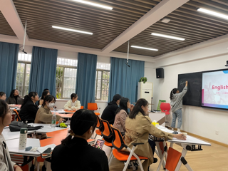 外国语学院团委举办第三届“润雨杯”师范生技能大赛初赛