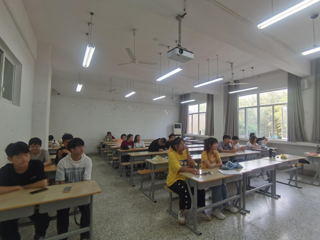 法学院举办社团文化节初赛