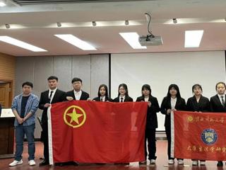 法学院大学生法学研究会模拟法庭活动圆满成功