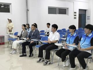 历史文化旅游学院成功举办“镜头中的劳动美”——劳动教育宣传主题活动