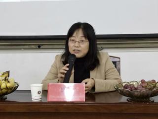 历史文化旅游学院成功举办“笑唠江湖系列论坛之三十——追光而遇，沐光而行”活动