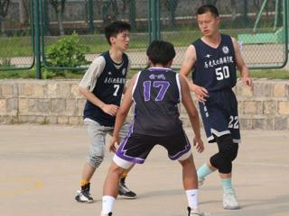 历史文化旅游学院积极参与工体杯篮球赛小组赛