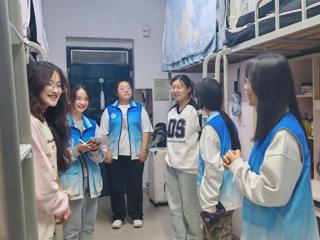 历史文化旅游学院开展“美自‘寝’出，‘室’事安全”文明宿舍评比活动