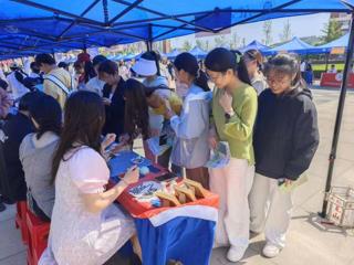 舒柳书画协会举办“墨韵流芳·书影华章”社团文化节活动