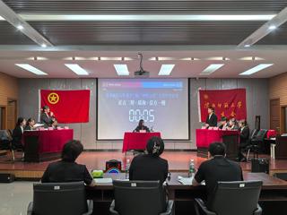 学校第十二届“理性之光”大学生辩论赛圆满落幕