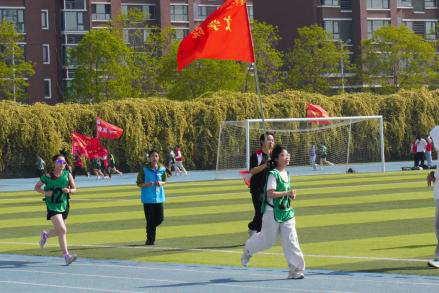 10c93c7e30d0463280cabb61ab027570.jpeg